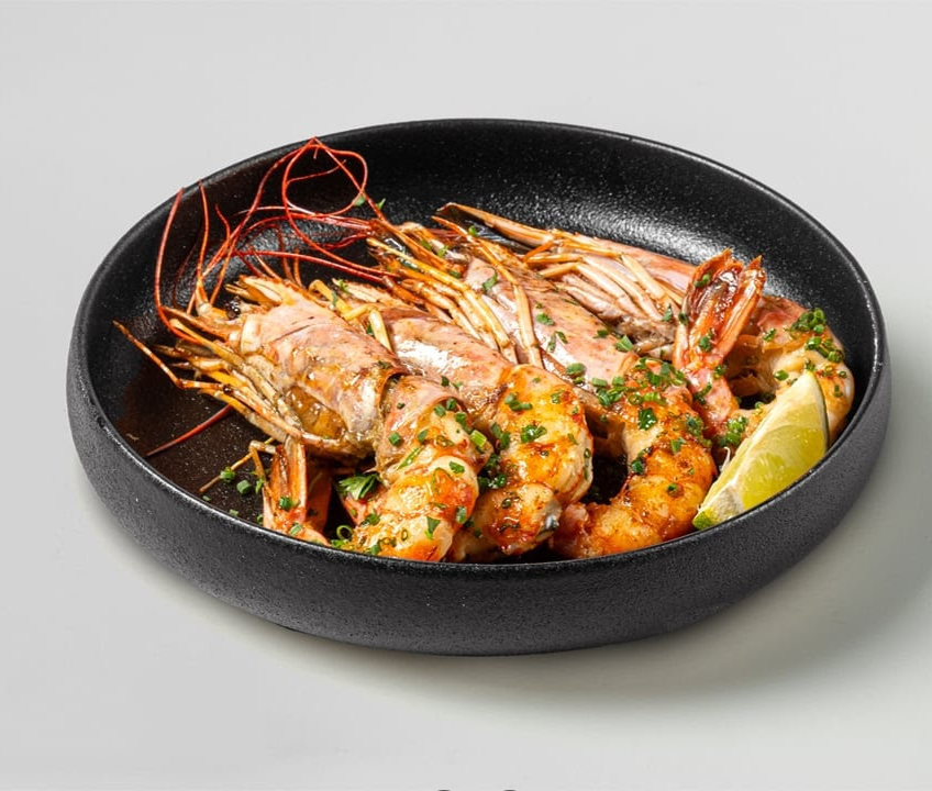 Φρέσκα ψάρια της ημέρας - Θαλασσινά ψησταριάς